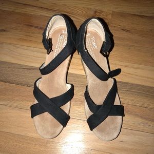 Toms wedge heels